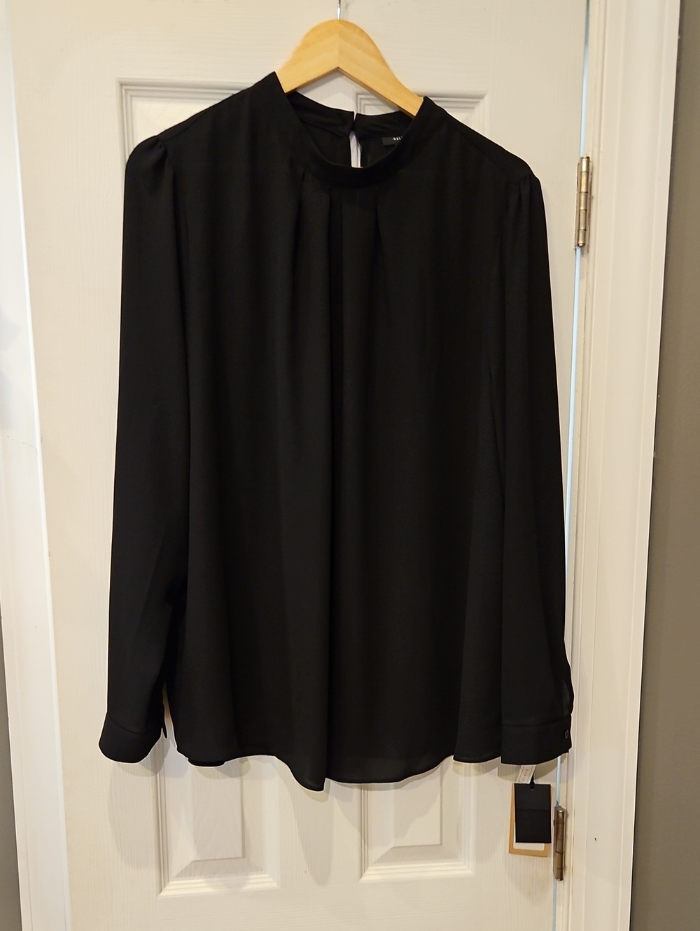 NWT Halogen Black Long-Sleeve Mock Neck Blouse